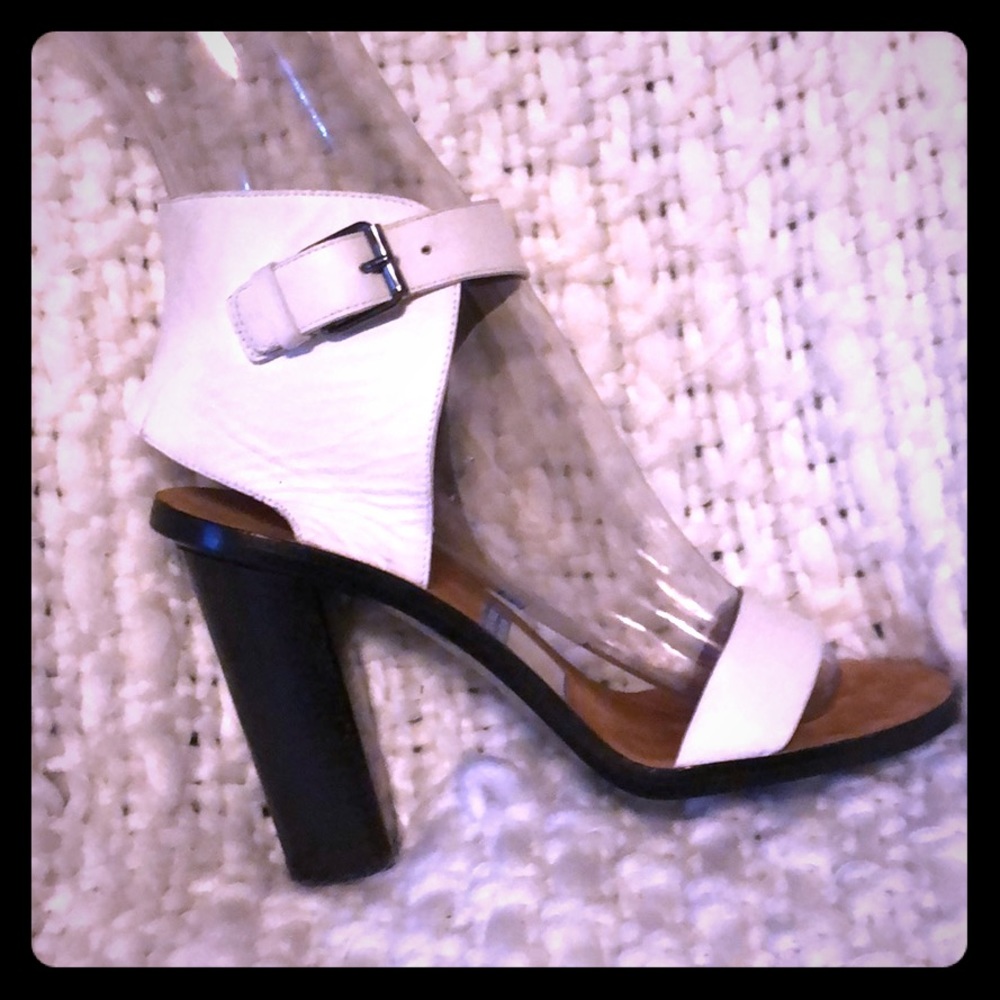 Vince sandal